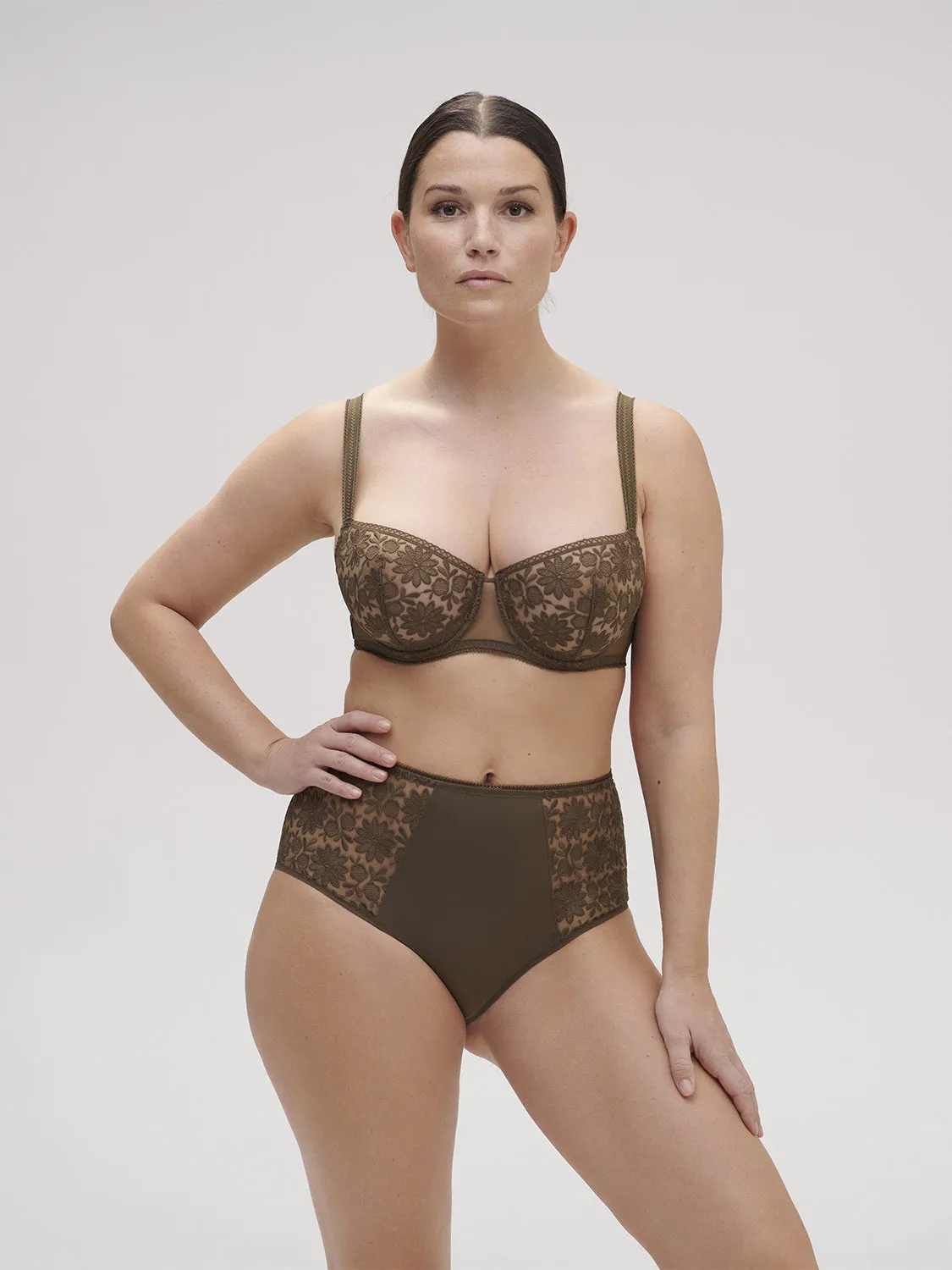 Amazone Sheer Demi - Nomad Green