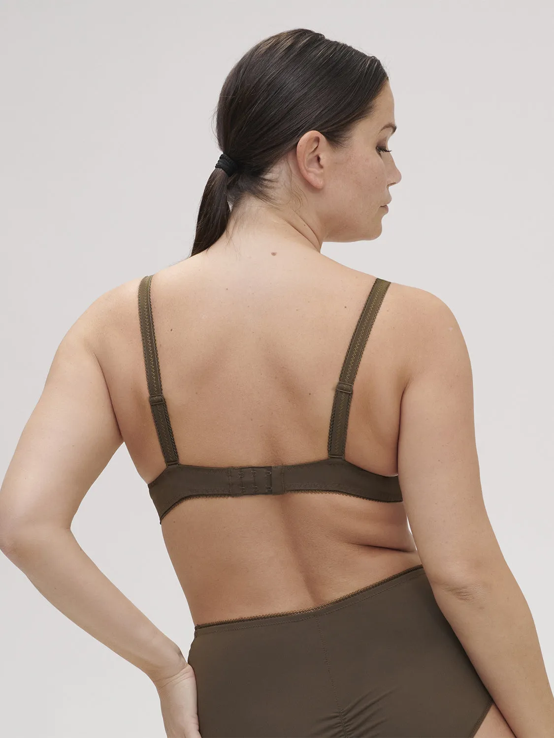 Amazone Sheer Demi - Nomad Green