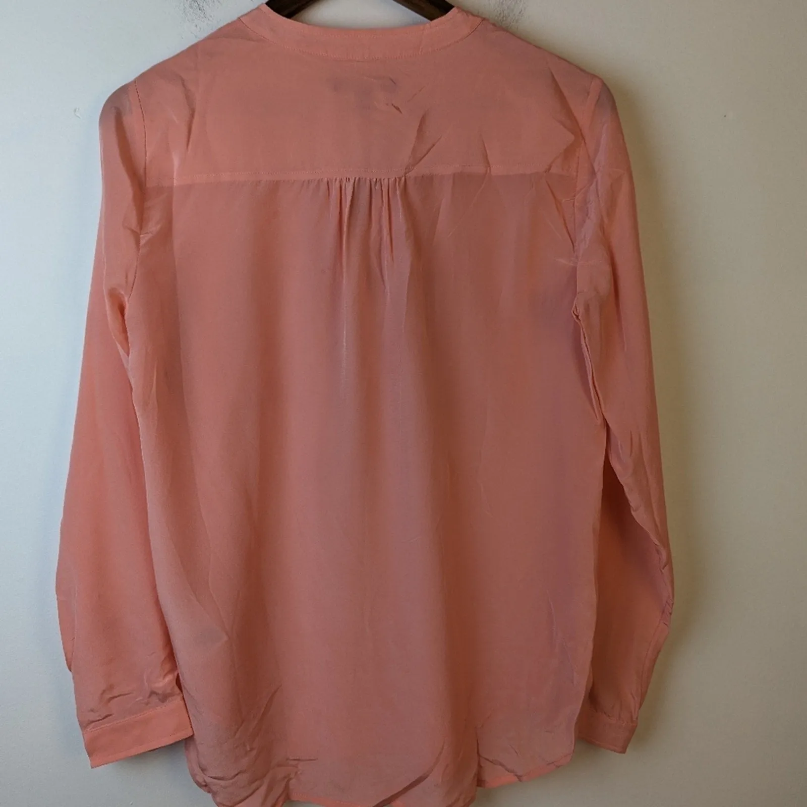 Banana Republic Silk Top / Small
