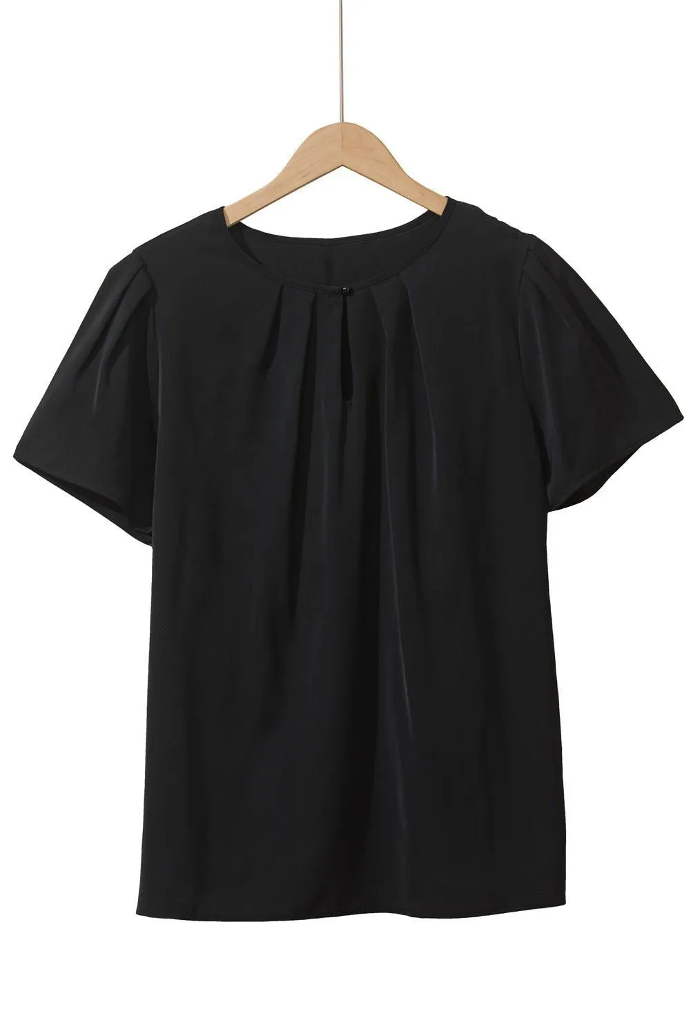 Black Keyhole Crew Neck Pleated Plus Size Top