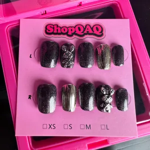 Handcrafted Dark Cat Eye Purple Crystal Press On Nails – Trendy & Sophisticated
