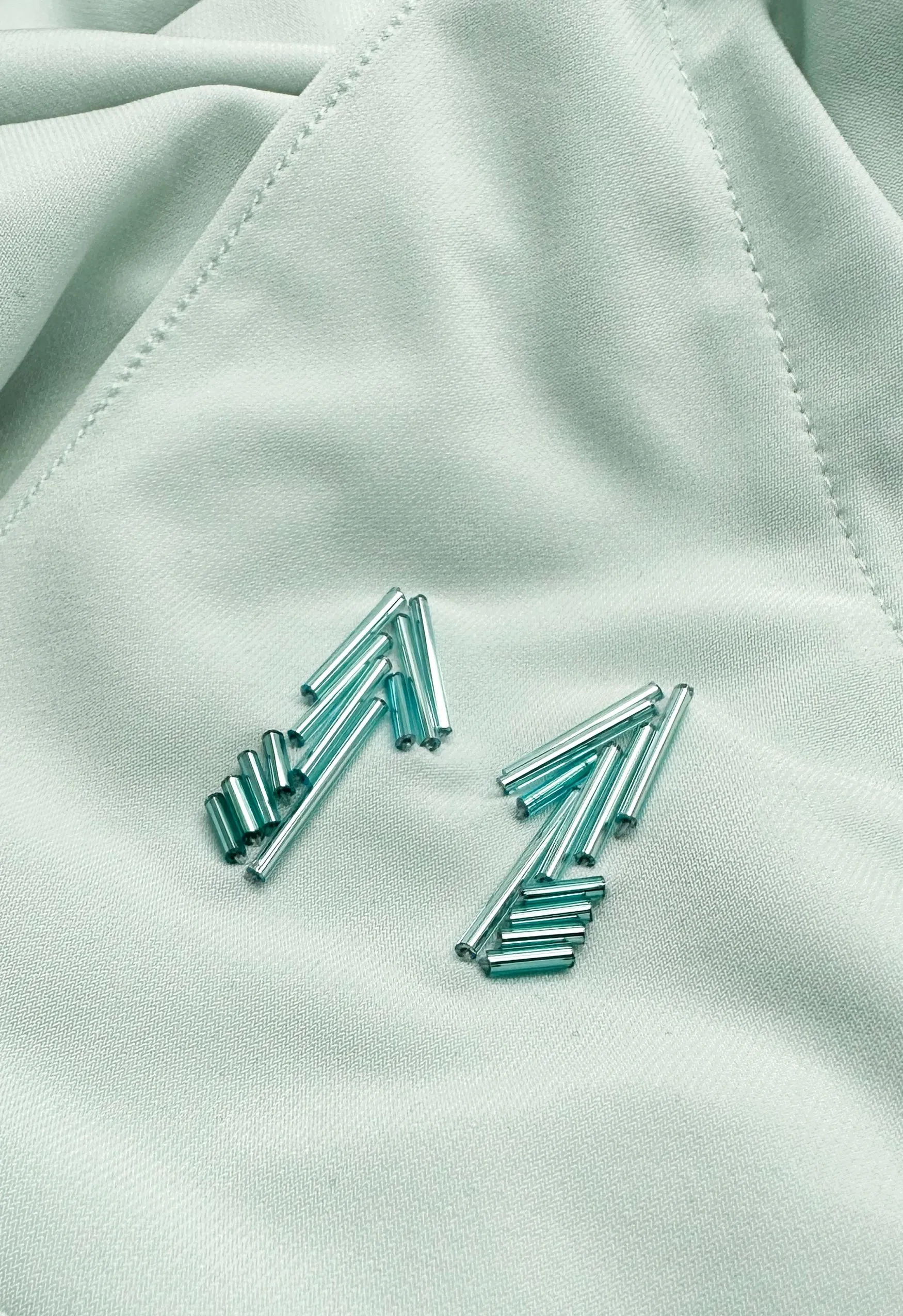 The Beaded Logo Premium | Ice Blue